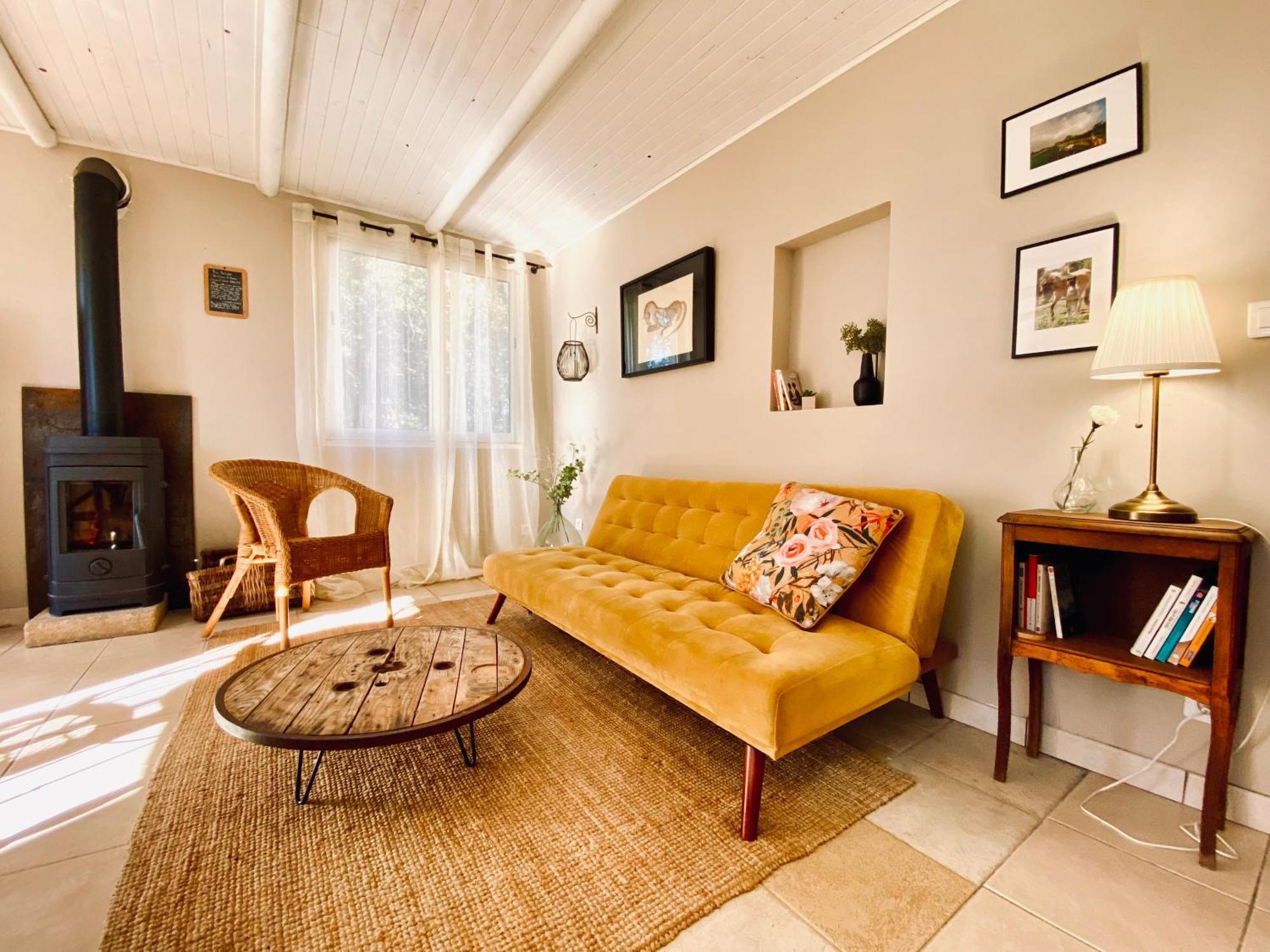 Centre Mediation Equine La Daouste Villa Jouques Екстериор снимка